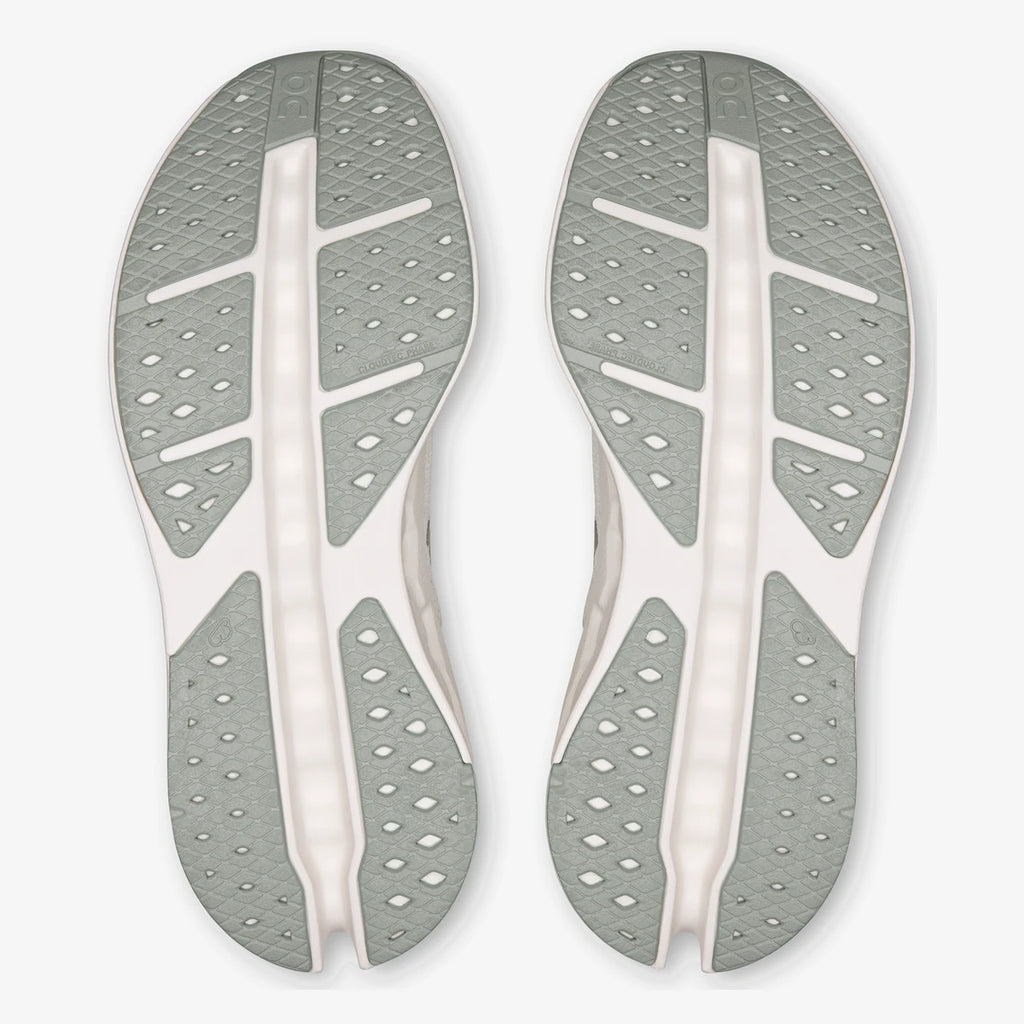 On Cloudsurfer Max Iceberg Ivory
