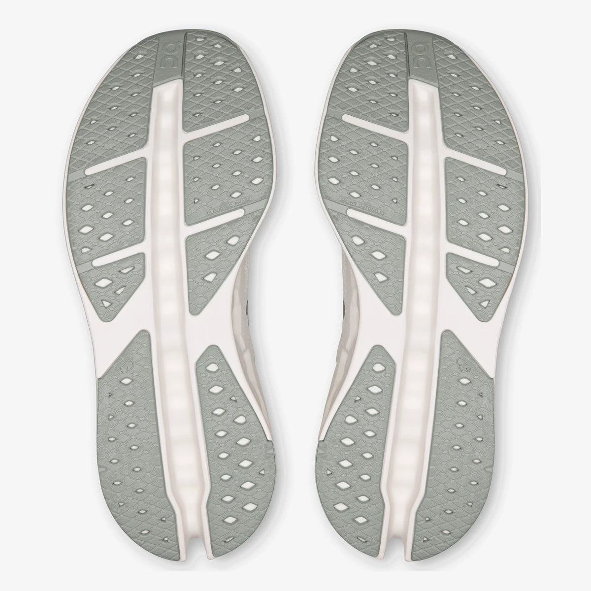 On Cloudsurfer Max Iceberg Ivory