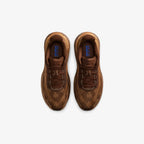 nike vomero premium flat stout marrom