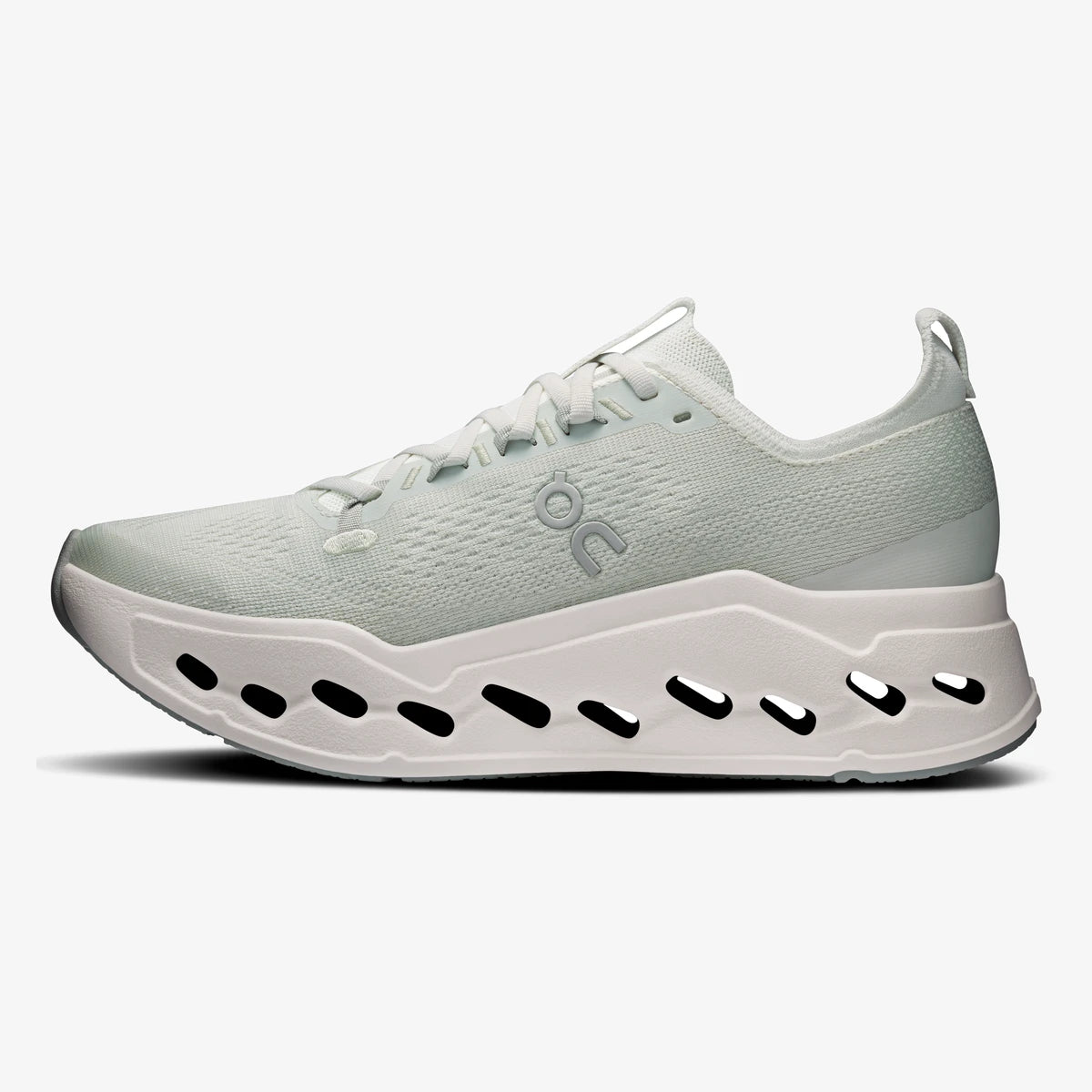 On Cloudsurfer Max Iceberg Ivory