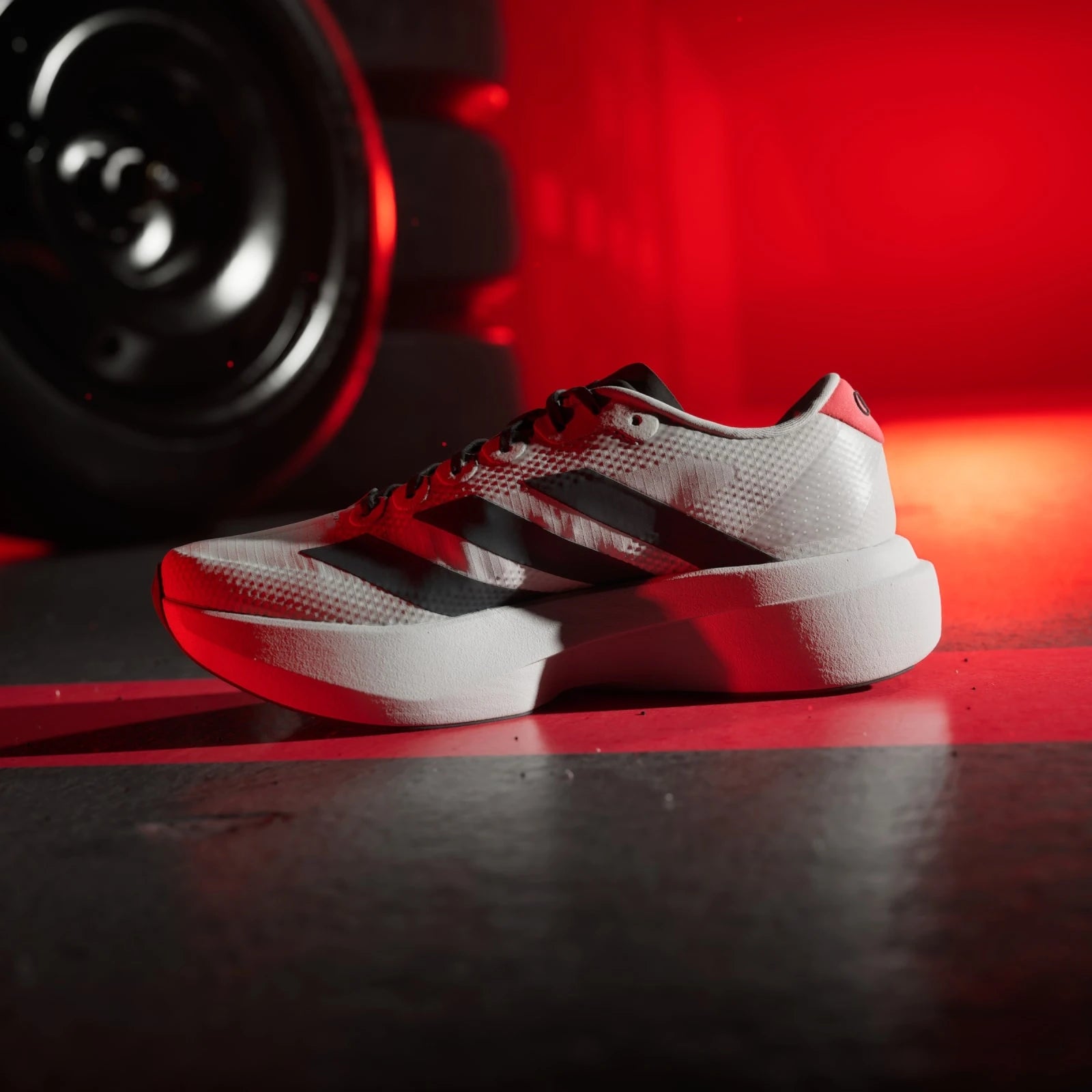 Adidas Tênis Adizero Evo SL Audi Revolut F1 Team Chalk Pearl