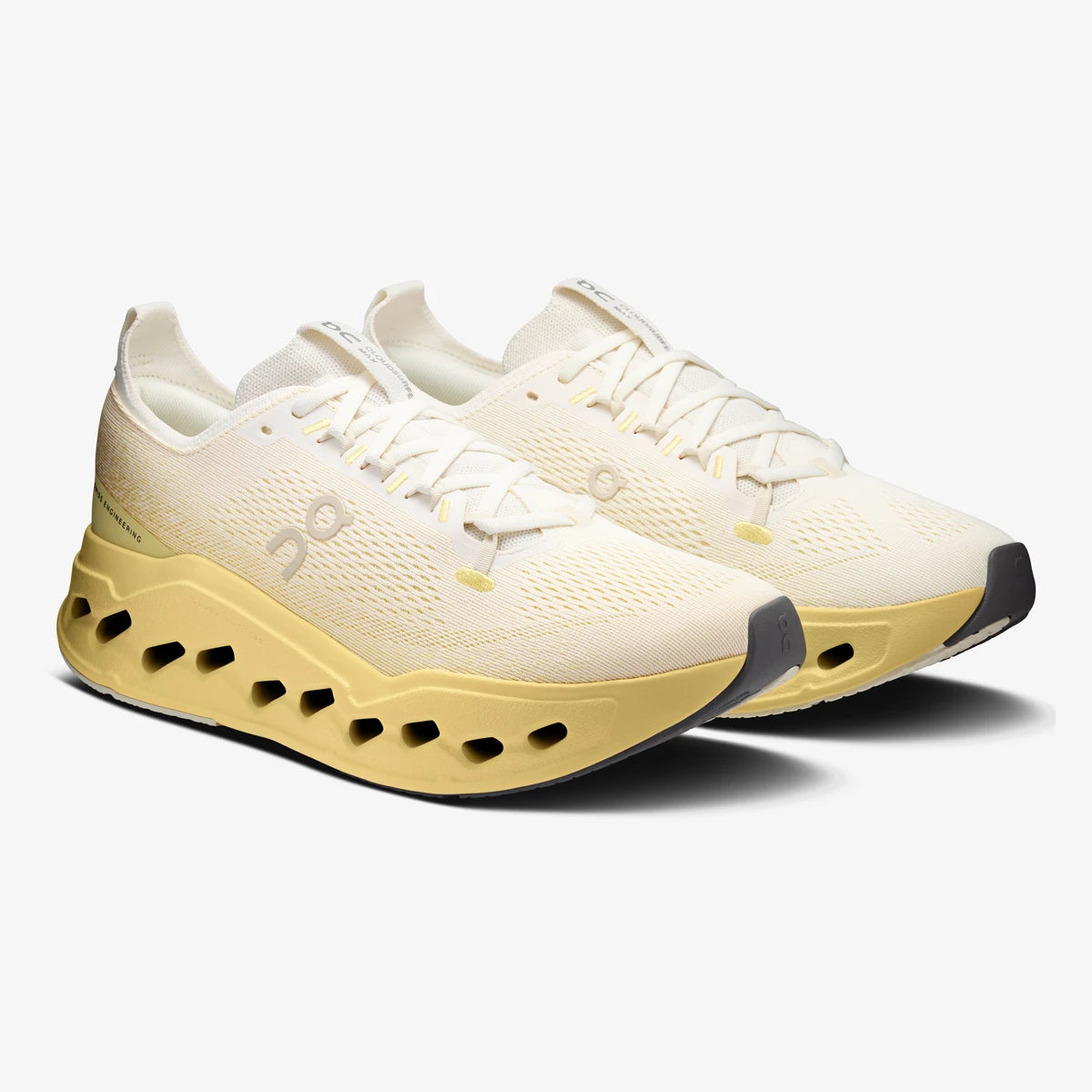 On Cloudsurfer Max Ivory Dijon