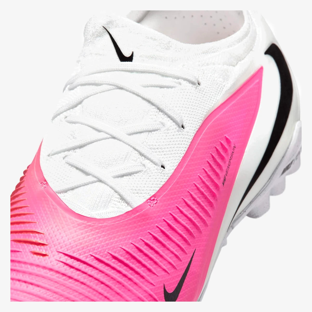Nike Chuteira Society ReactX Phantom 6 Pro Low