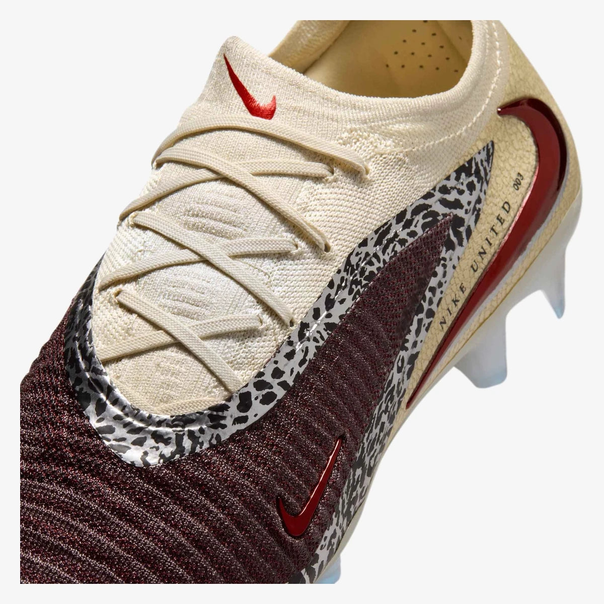 Nike Chuteira Campo Phantom 6 Elite Low Bege