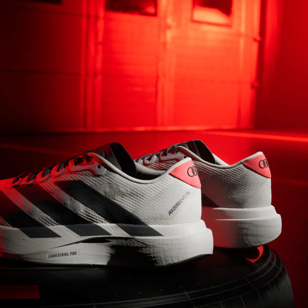 Adidas TÊNIS ADIZERO EVO SL WOVEN AUDI REVOLUT F1 TEAM Chalk Pearl