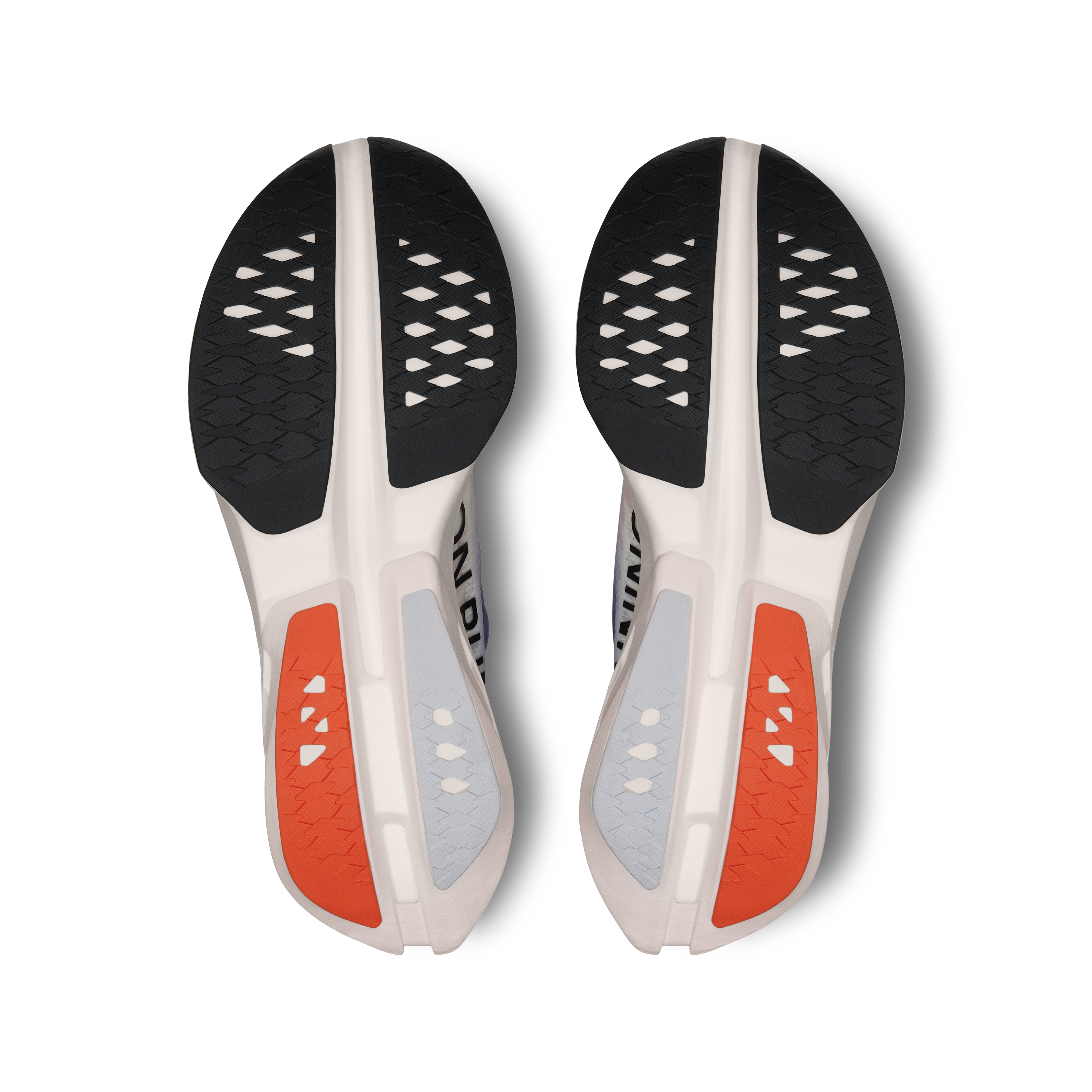 On Cloudboom Strike Feminino White Flame