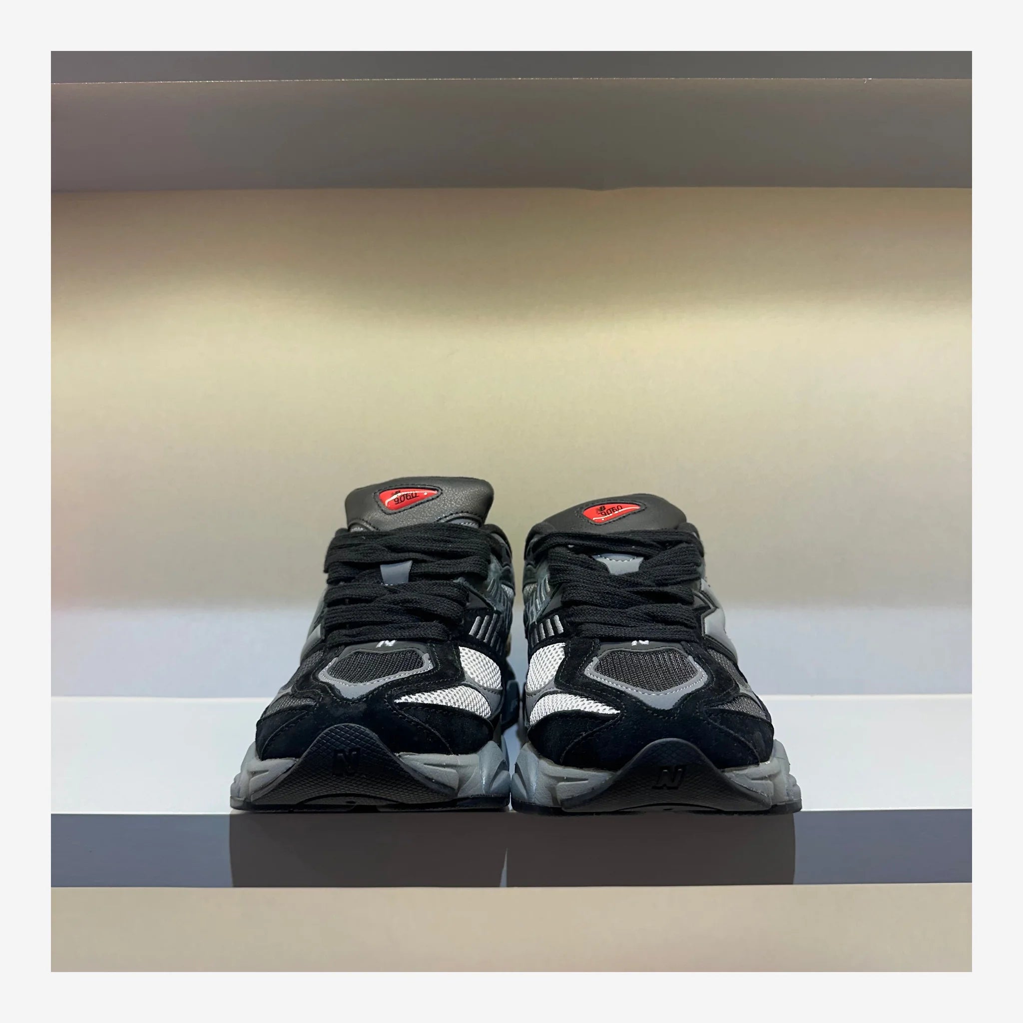 New Balance 9060 Black Castlerock (Pronta Entrega)
