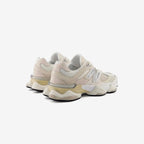 New Balance 9060 Moonbeam Sea Salt