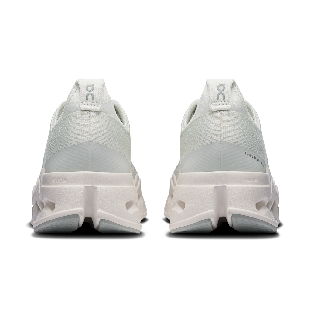 On Cloudsurfer Max Iceberg Ivory