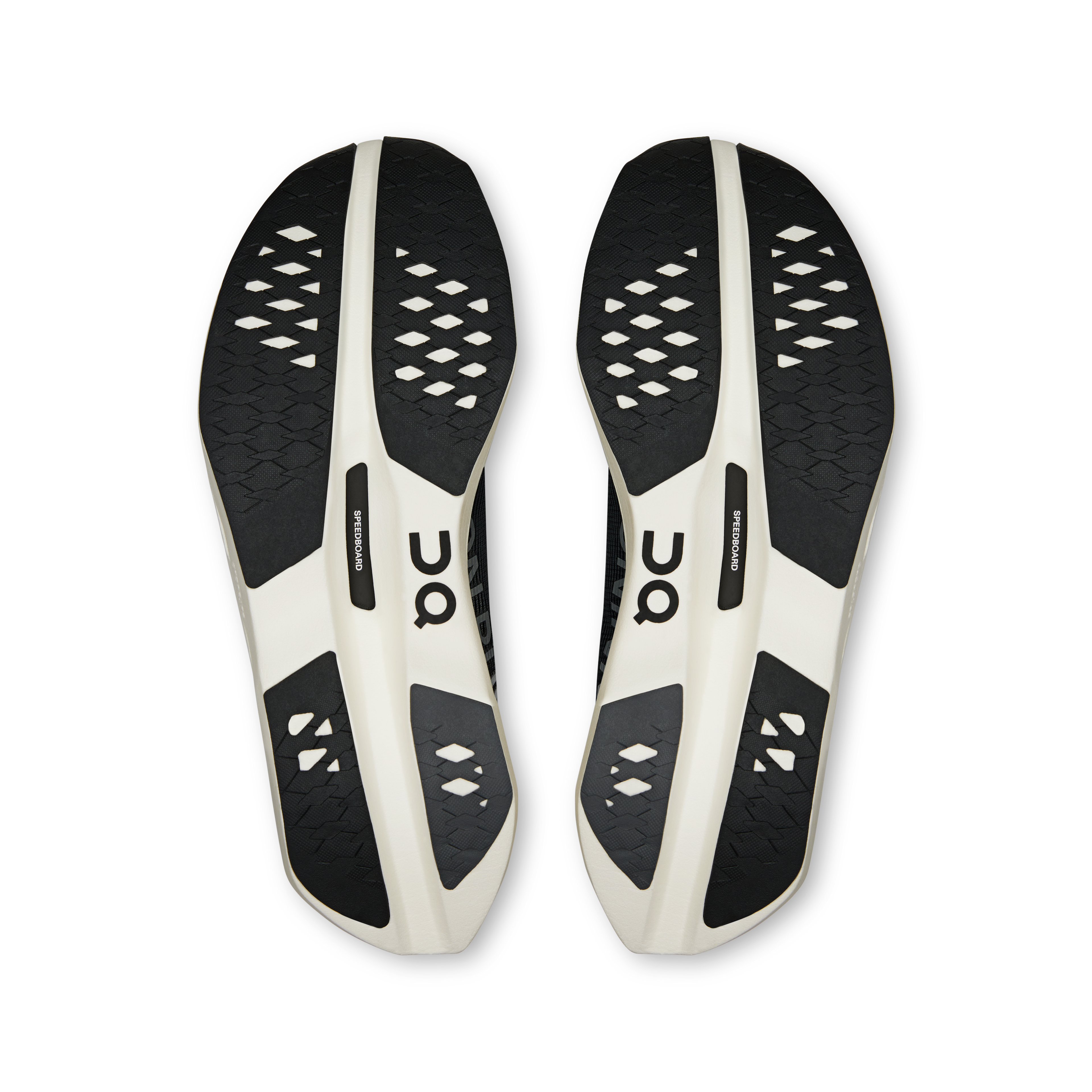 On Cloudboom Volt Feminino White Black