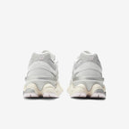 New Balance 9060 Grey Lilac