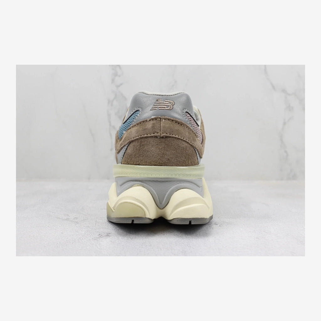 New Balance 9060 Mushroom