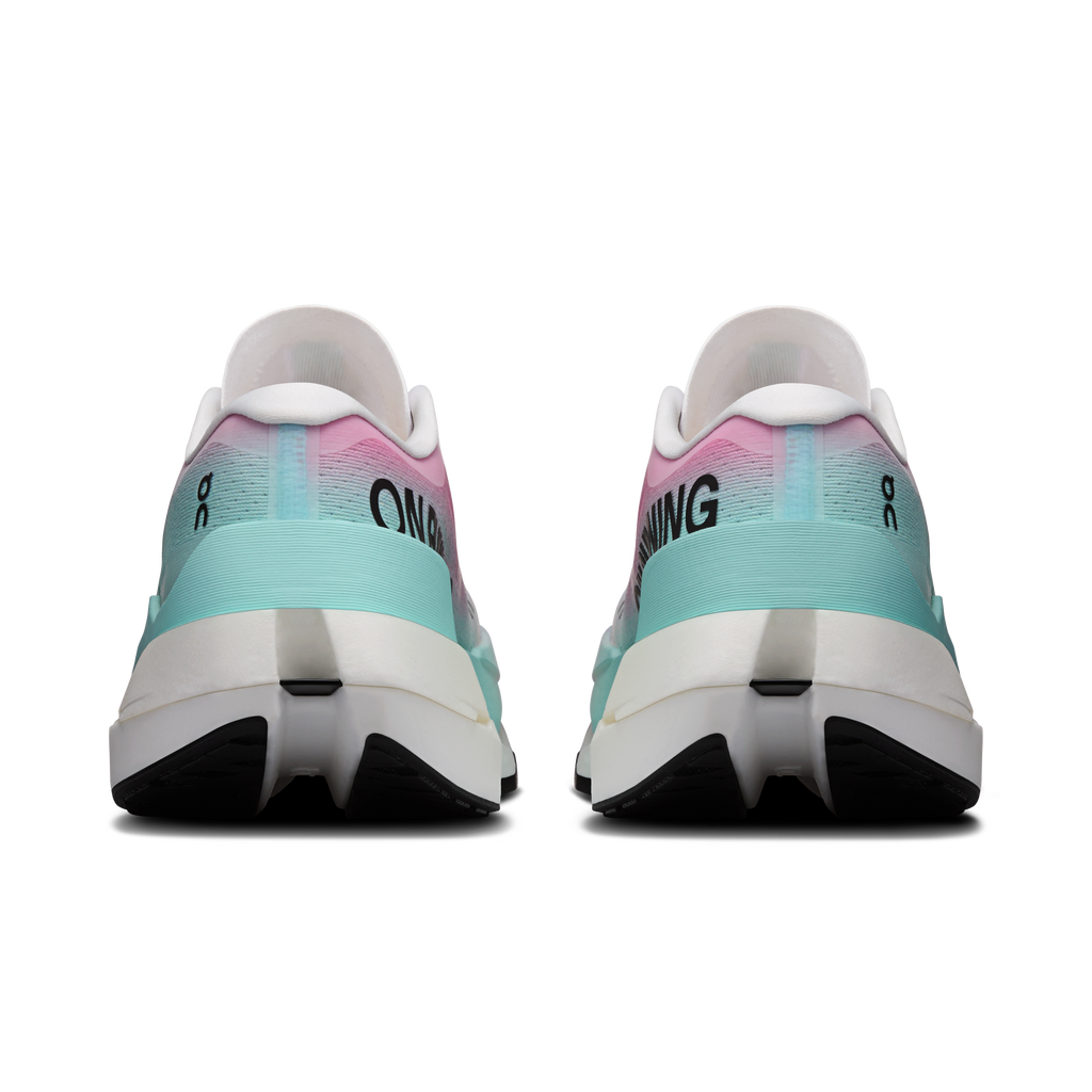 On Cloudboom Max Feminino White Celeste