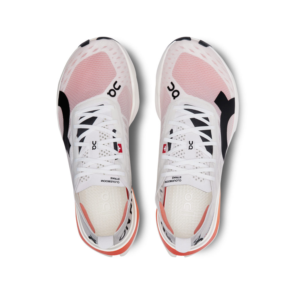 On Cloudboom Strike Feminino White Black