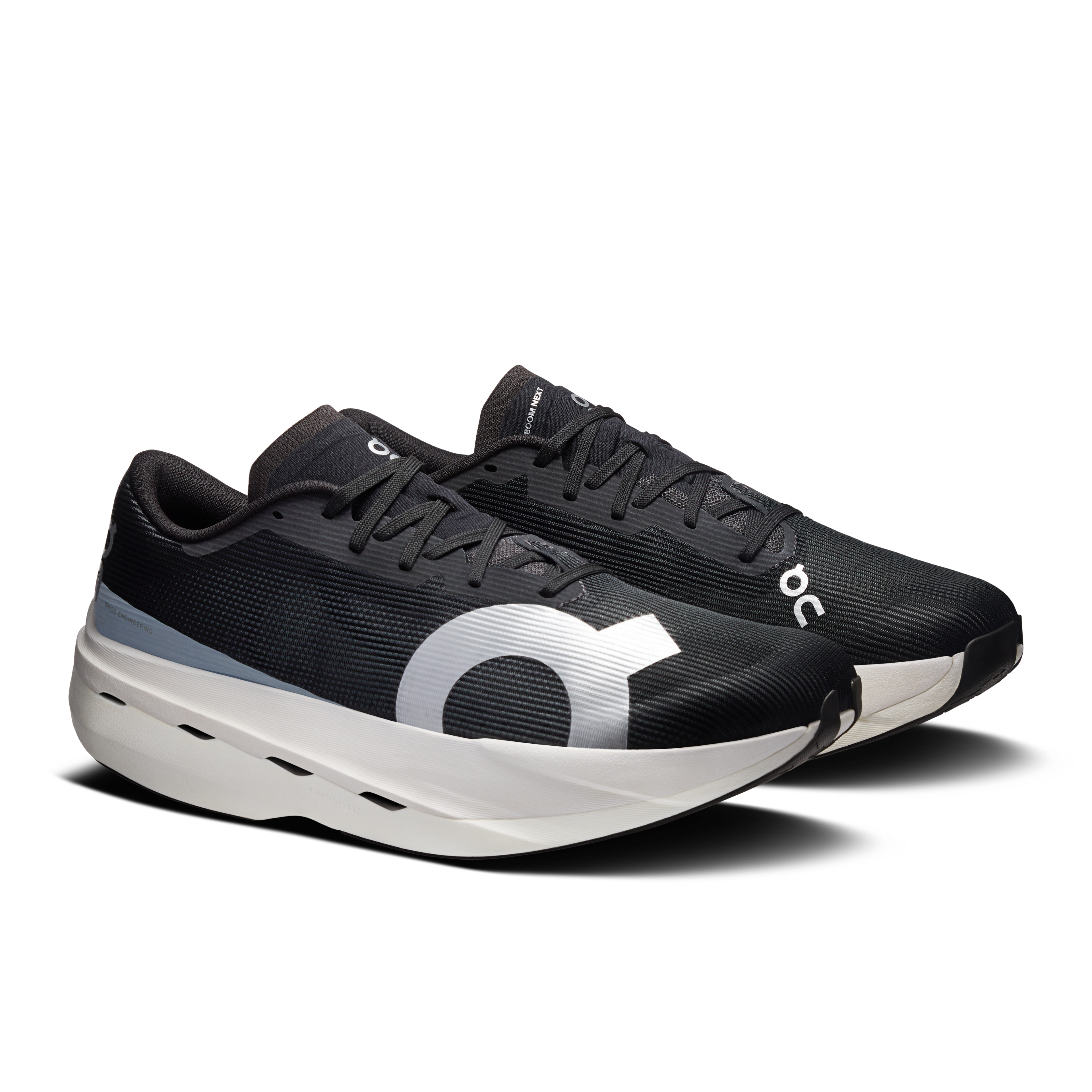 On Cloudboom Volt Masculino White Black