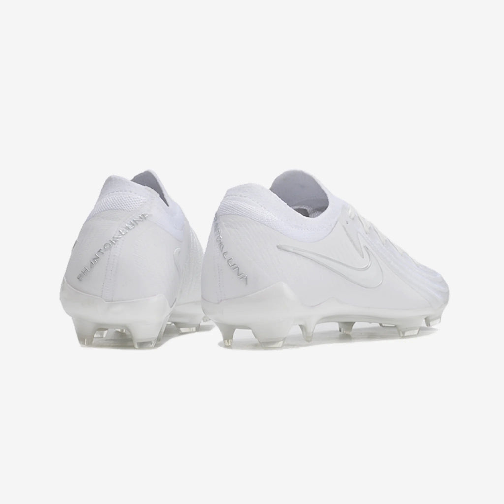 Chuteira Campo Nike Phantom Luna Elite (Fg)