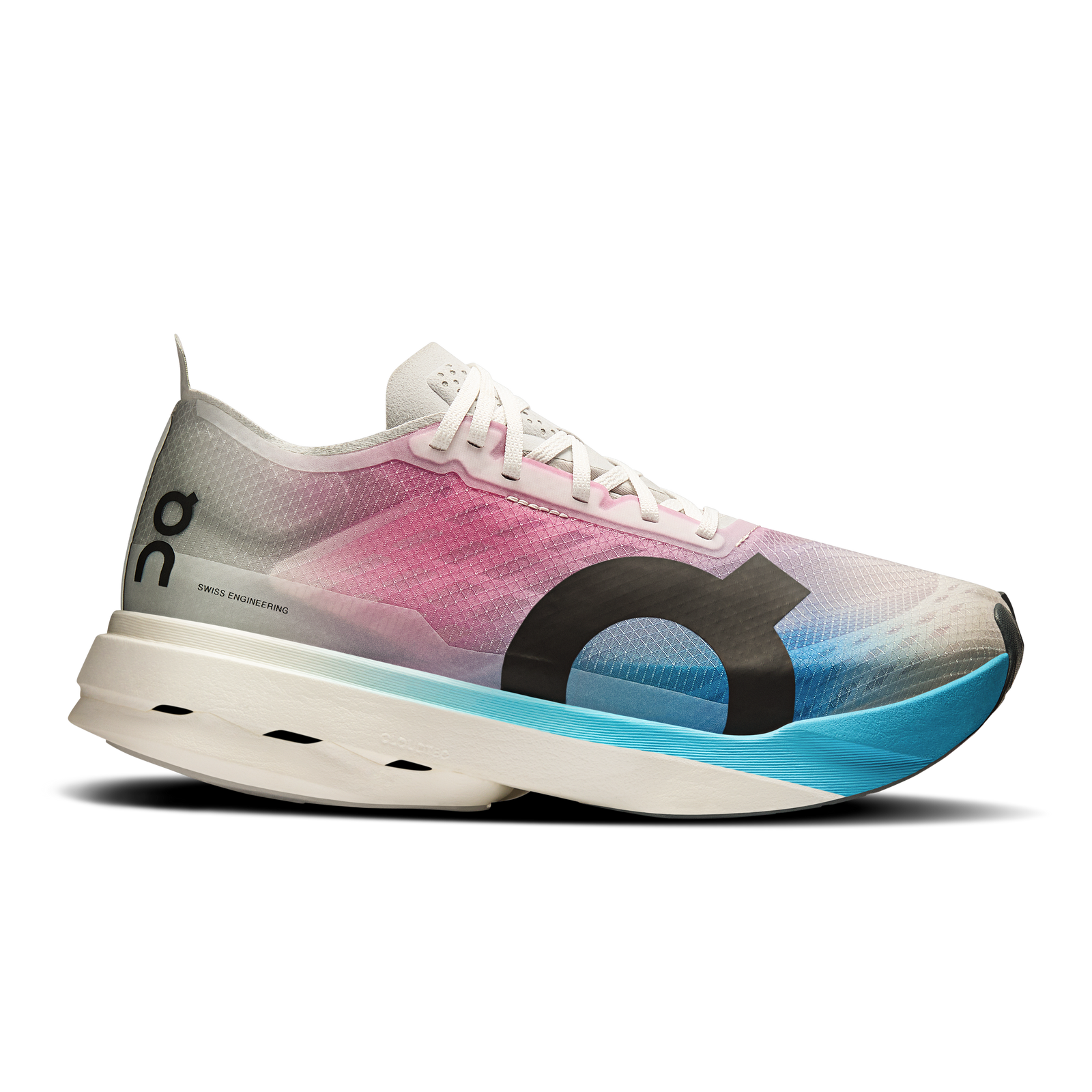 On Cloudboom Strike Feminino White Horizon