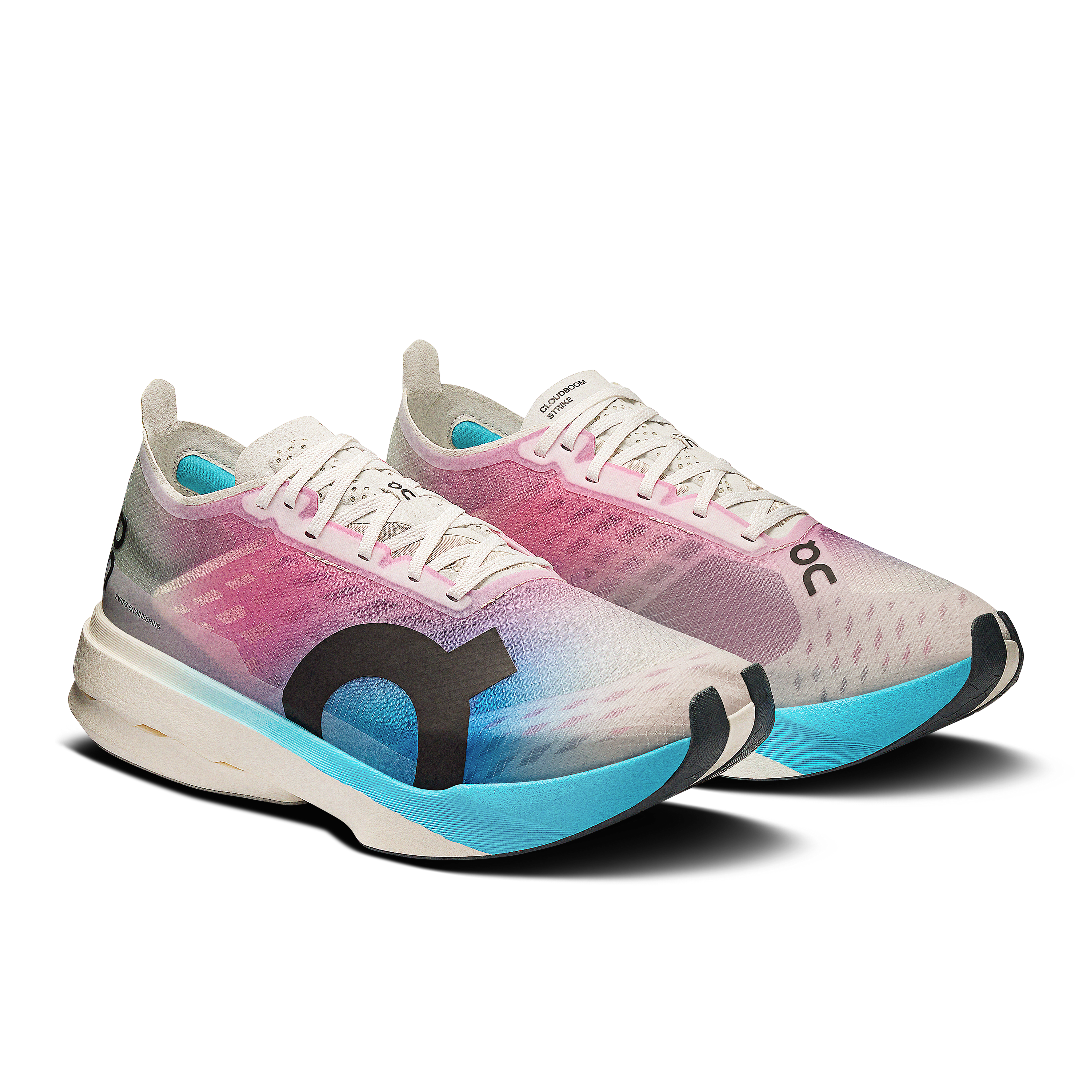On Cloudboom Strike Feminino White Horizon