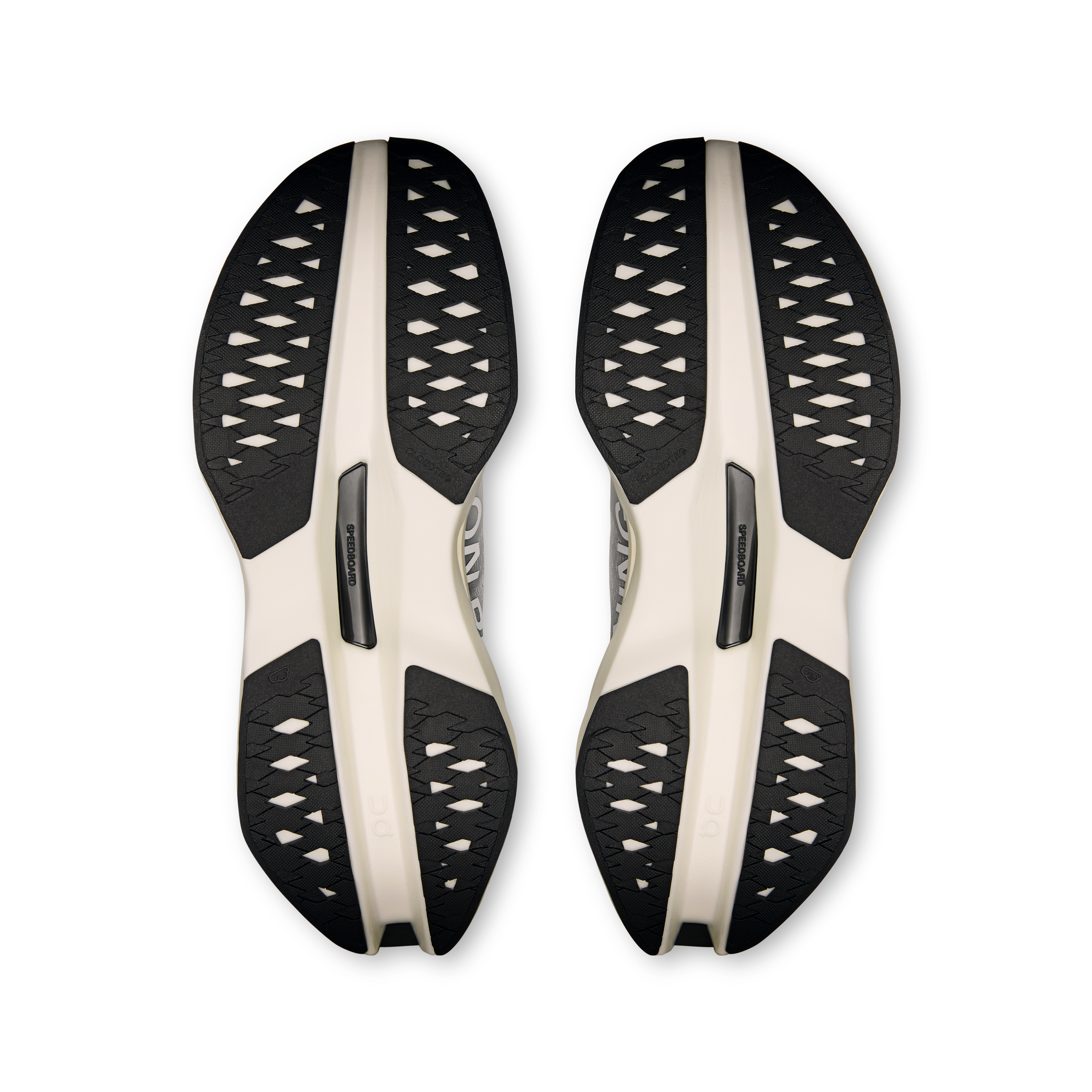 On Cloudboom Max Masculino White Black