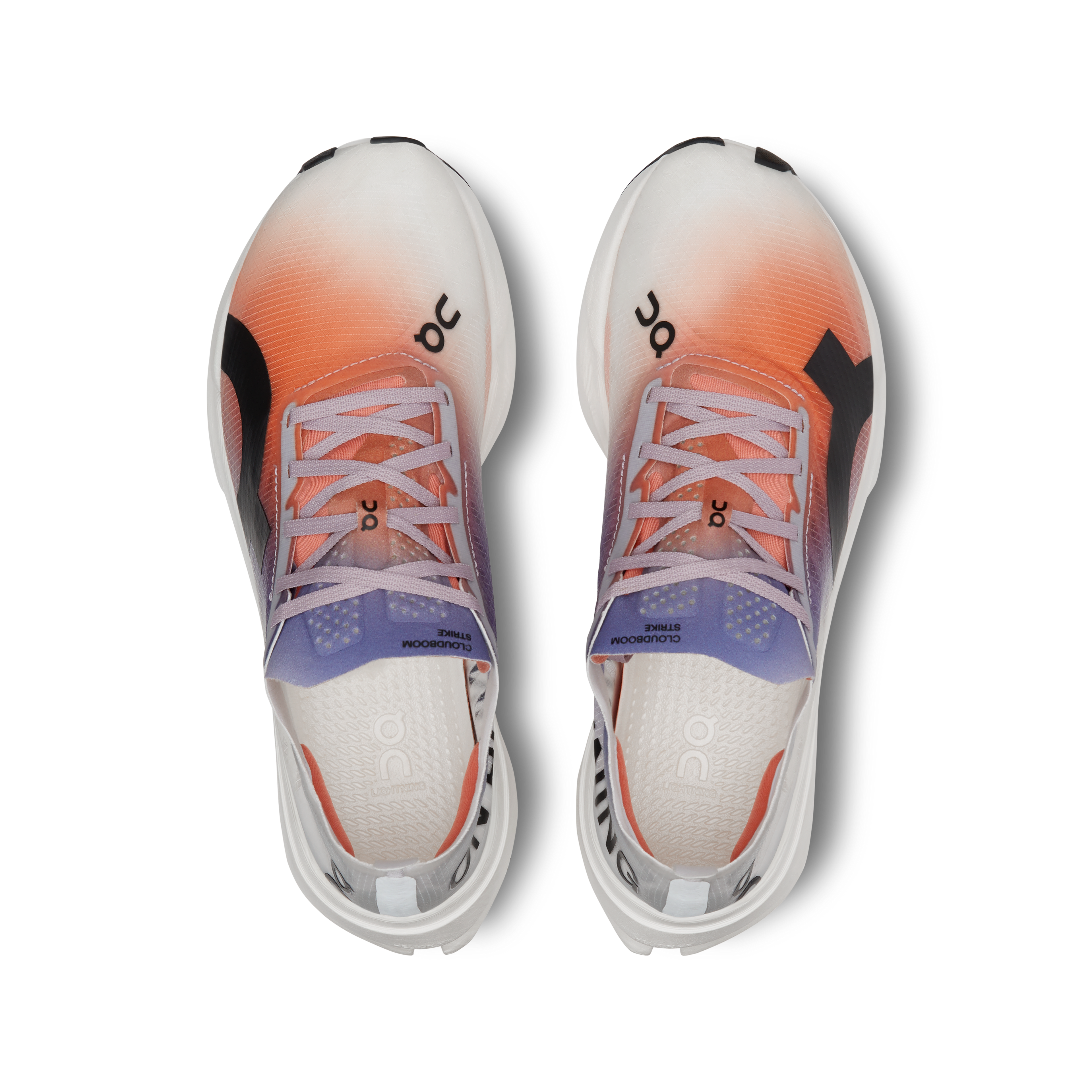 On Cloudboom Strike Feminino White Flame
