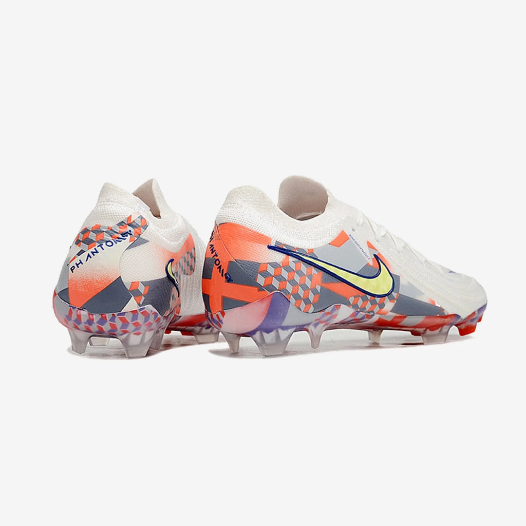 Chuteira Campo Nike Phantom Luna Elite (Fg)