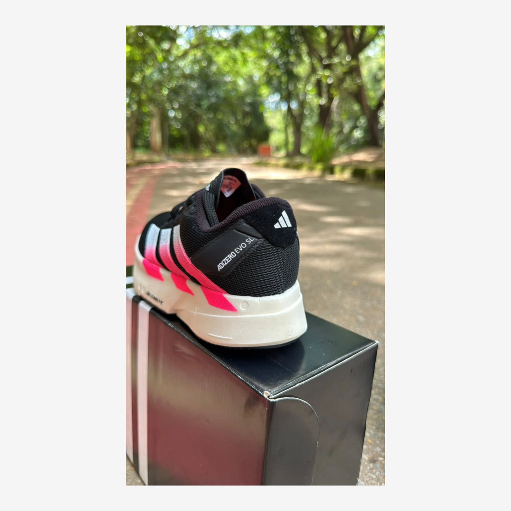 Tênis Adidas Adizero Evo SL - Preto e Rosa