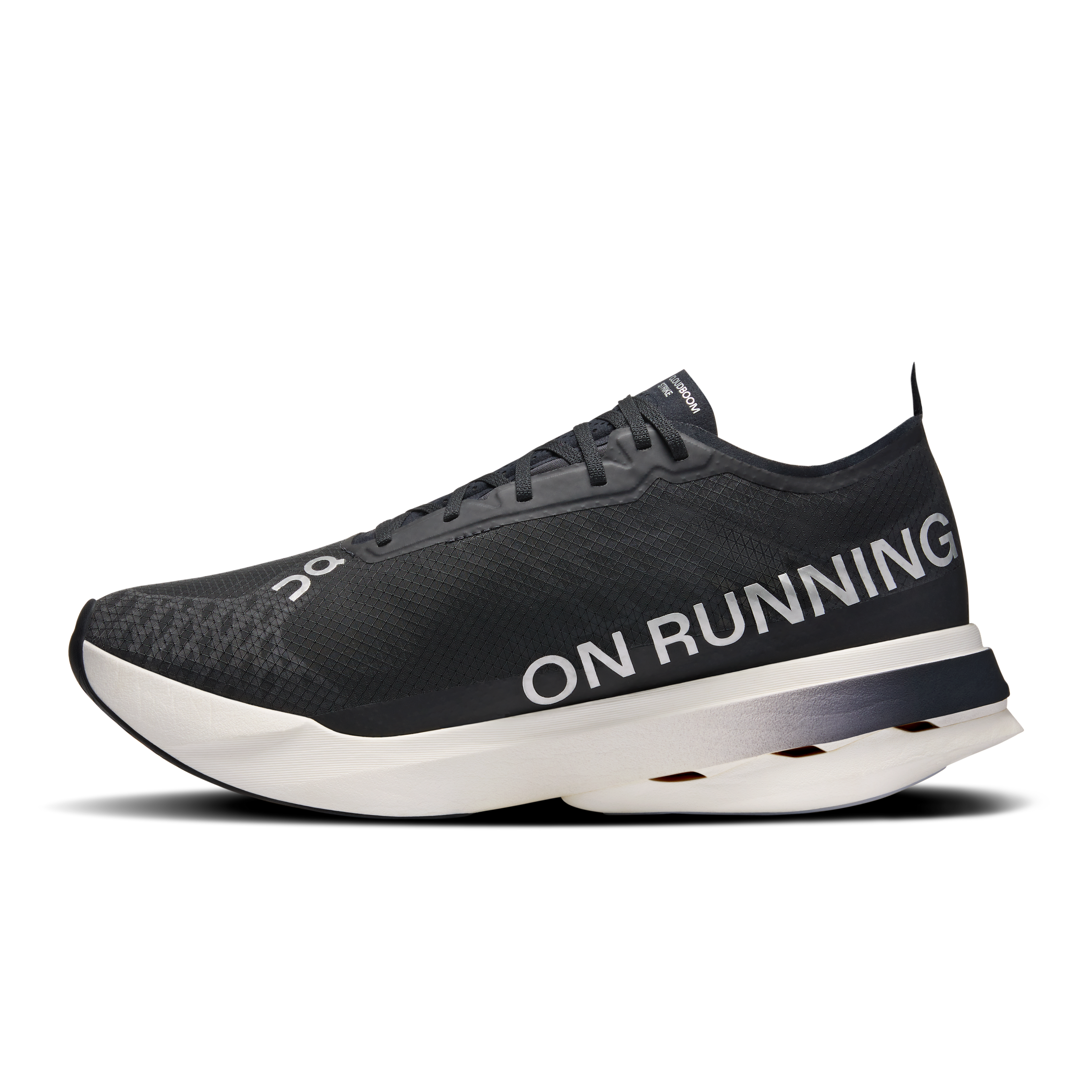On Cloudboom Strike Masculino Black White