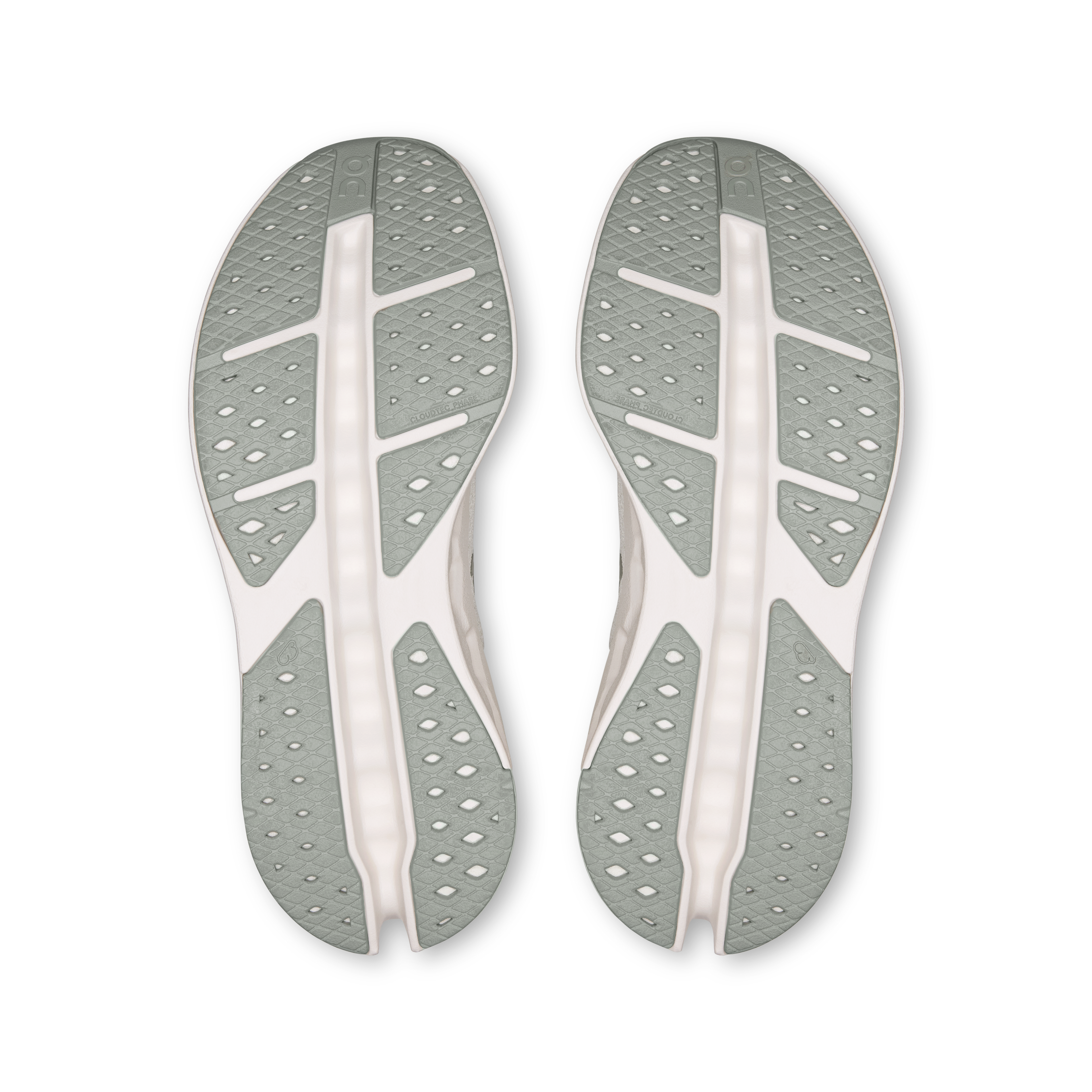 On Cloudsurfer Max Iceberg Ivory