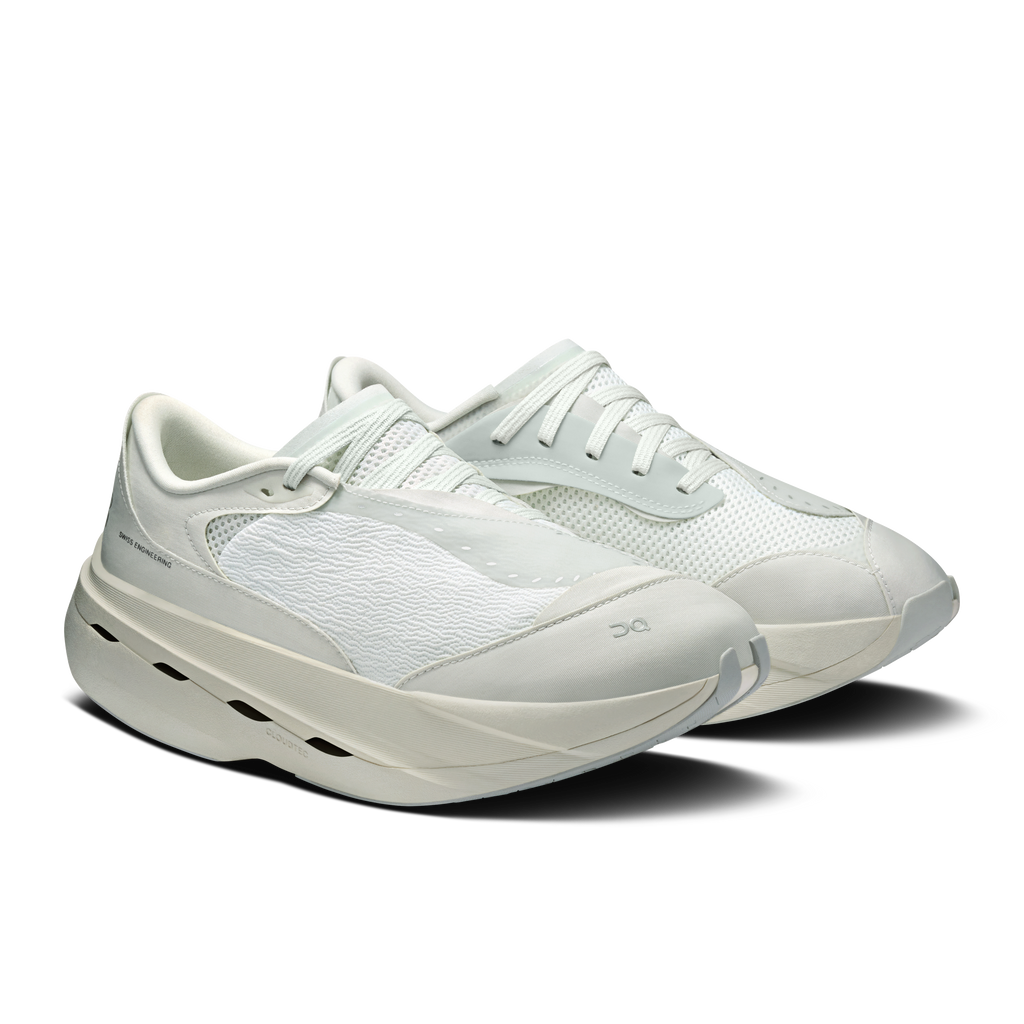 On Cloudboom Volt PAF Feminino White Gale