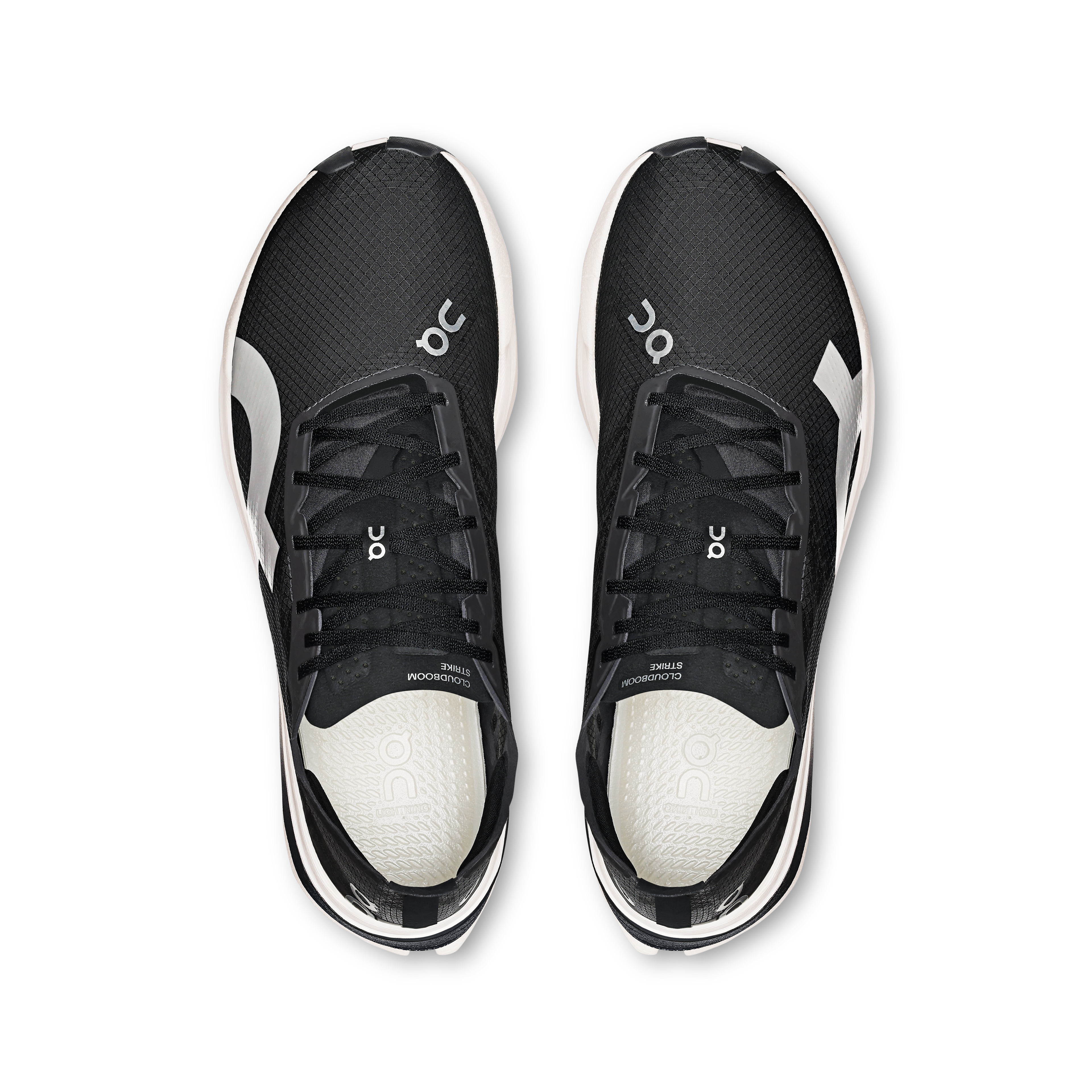 On Cloudboom Strike Masculino Black White