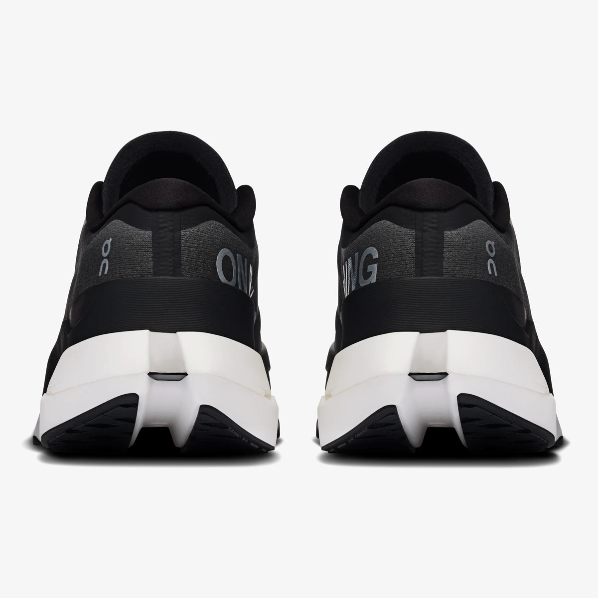 On Cloudboom Max All Black