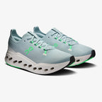 On Cloudsurfer Max Brook Ivory