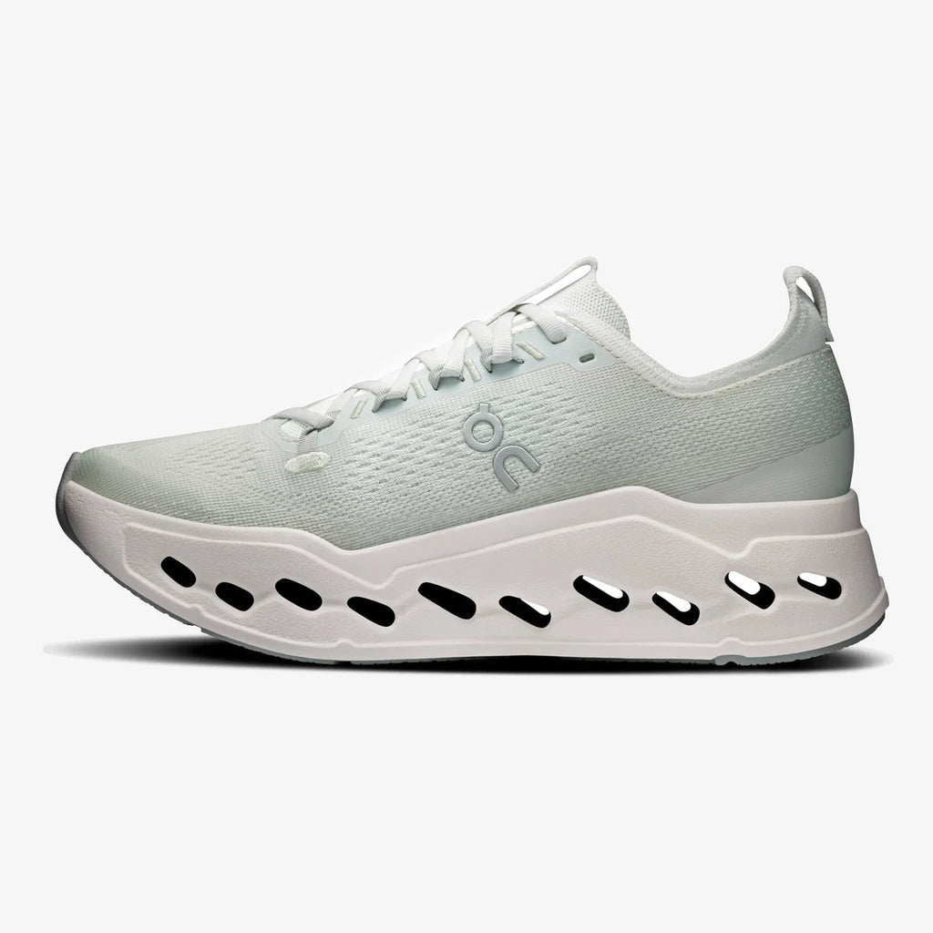 On Cloudsurfer Max Iceberg Ivory