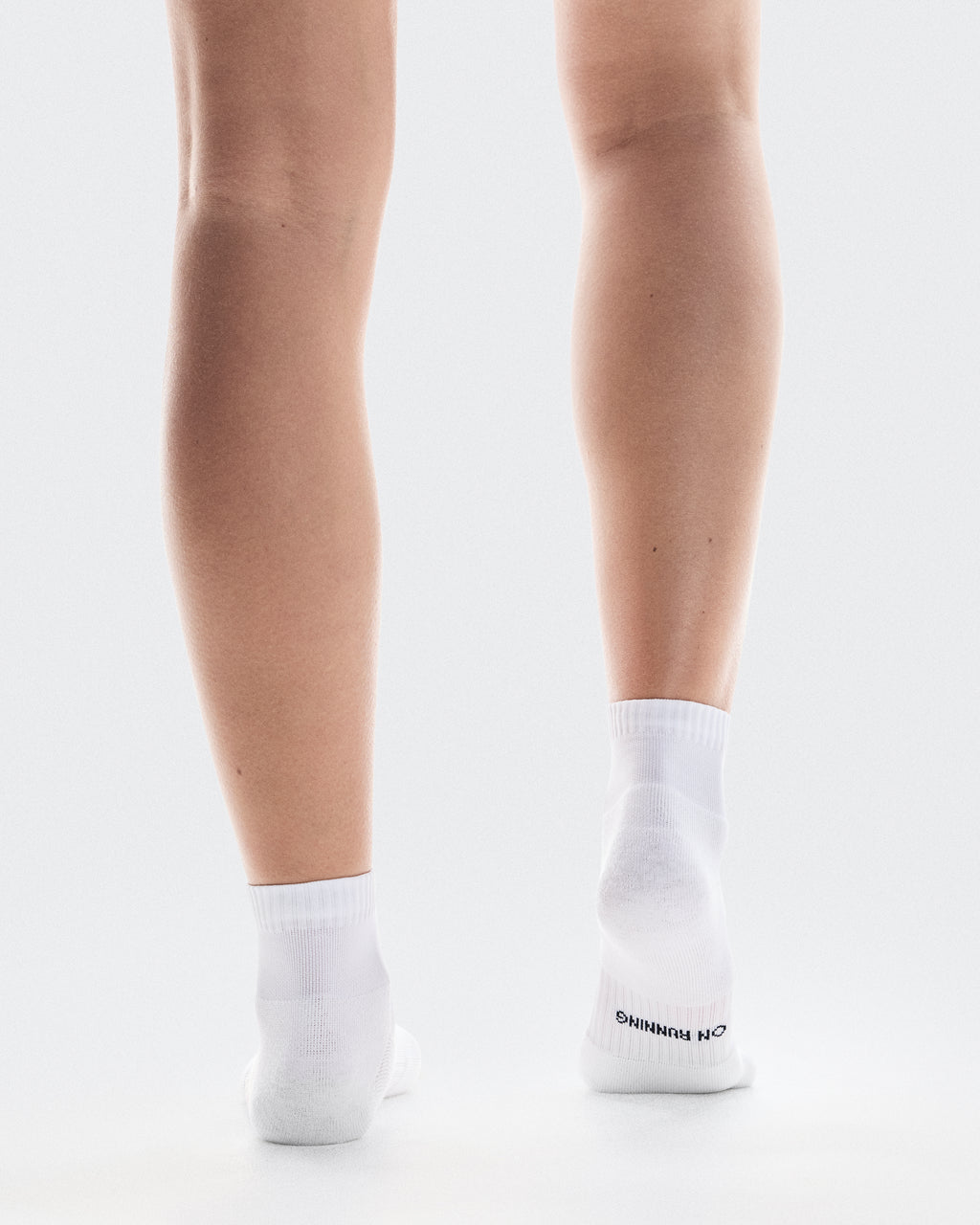 ON Core Run Sock Mid 2P Branco