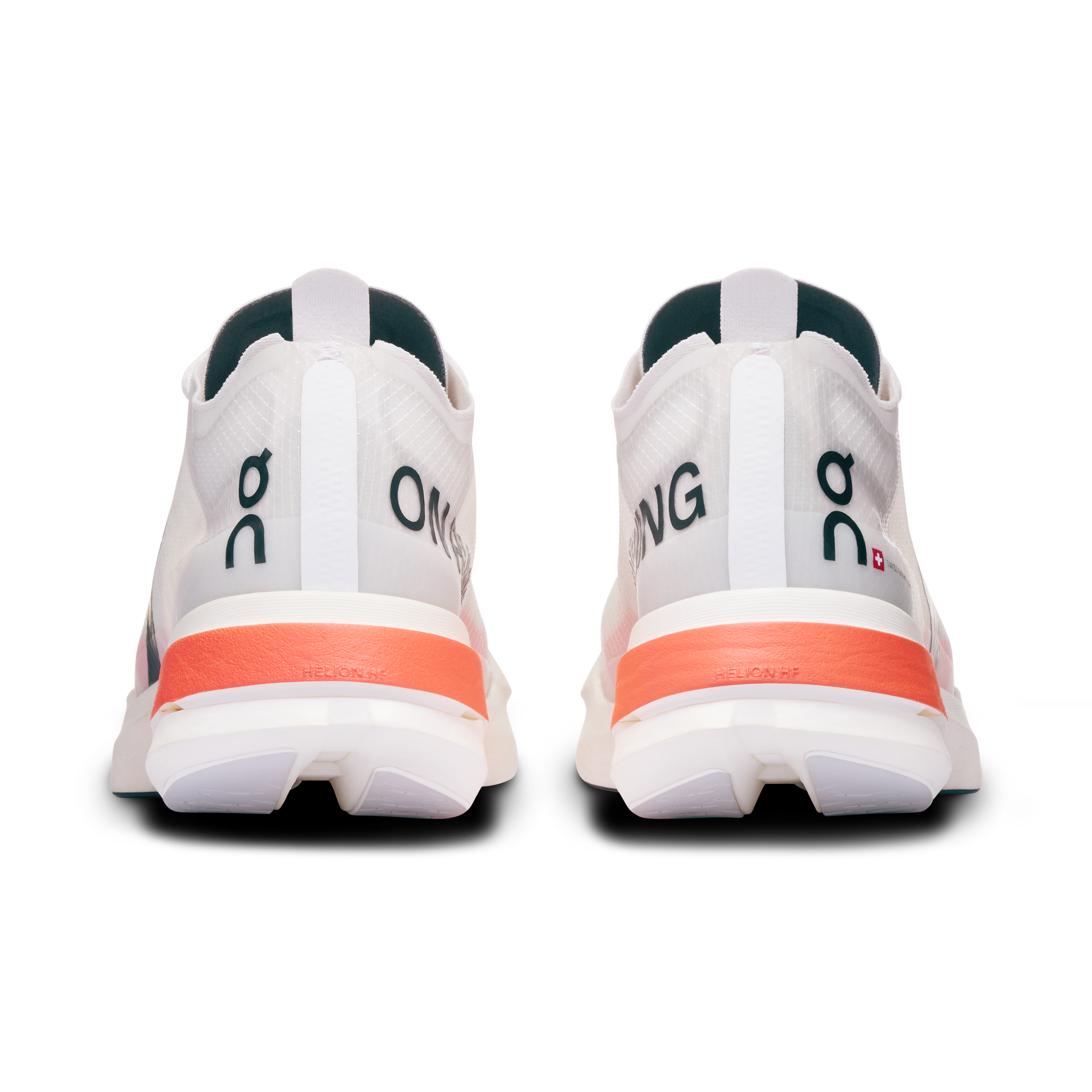 On Cloudboom Strike Feminino White Black