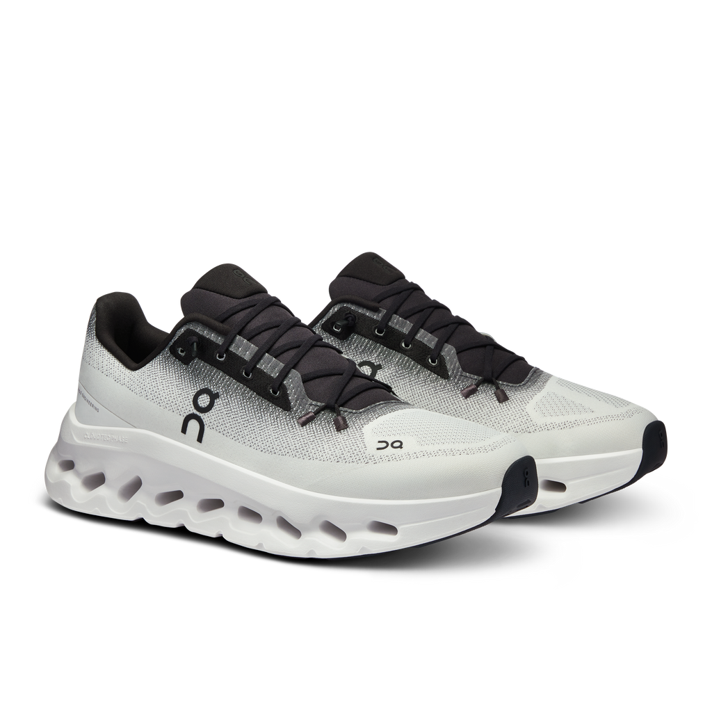 On Cloudtilt Preto Ivory
