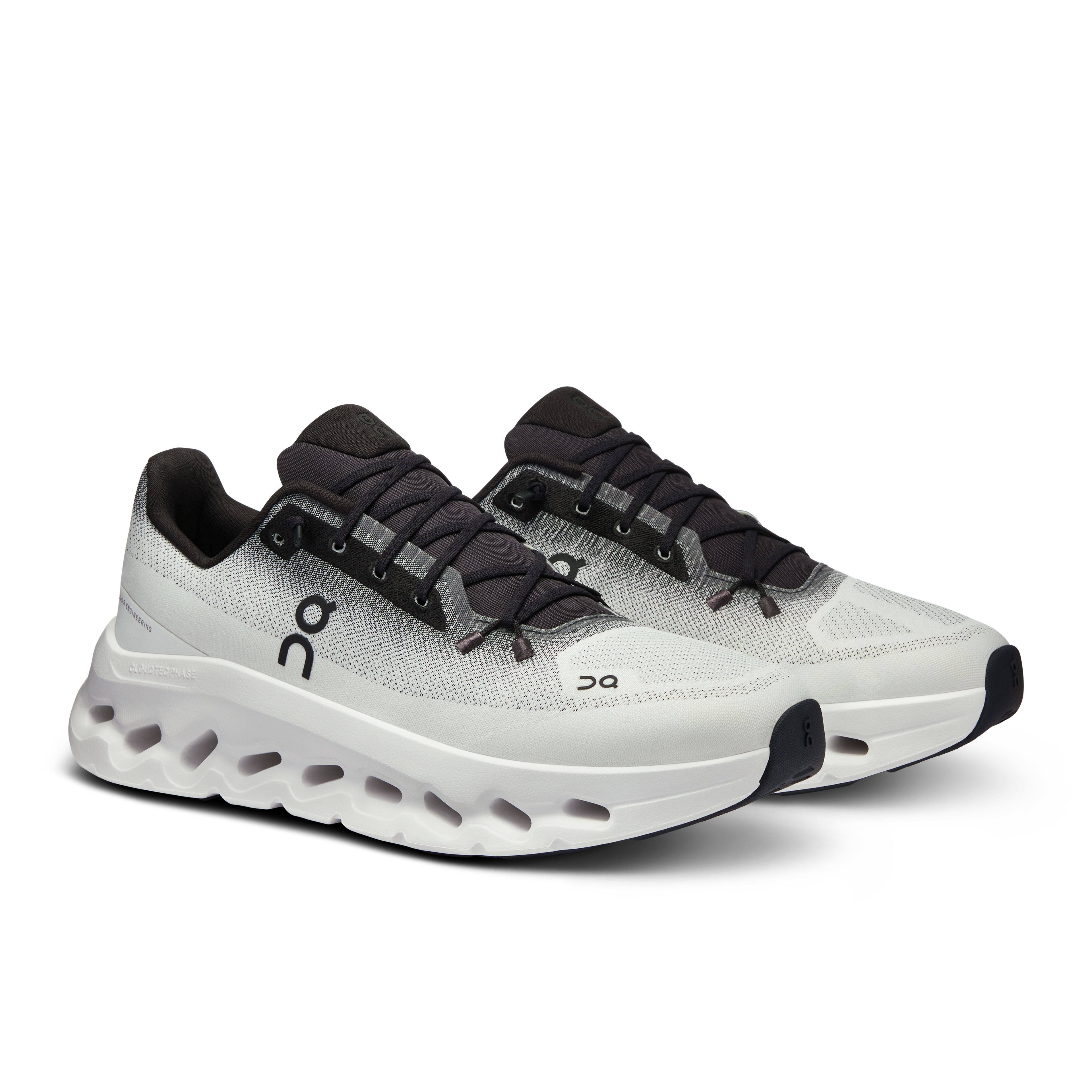 On Cloudtilt Preto Ivory