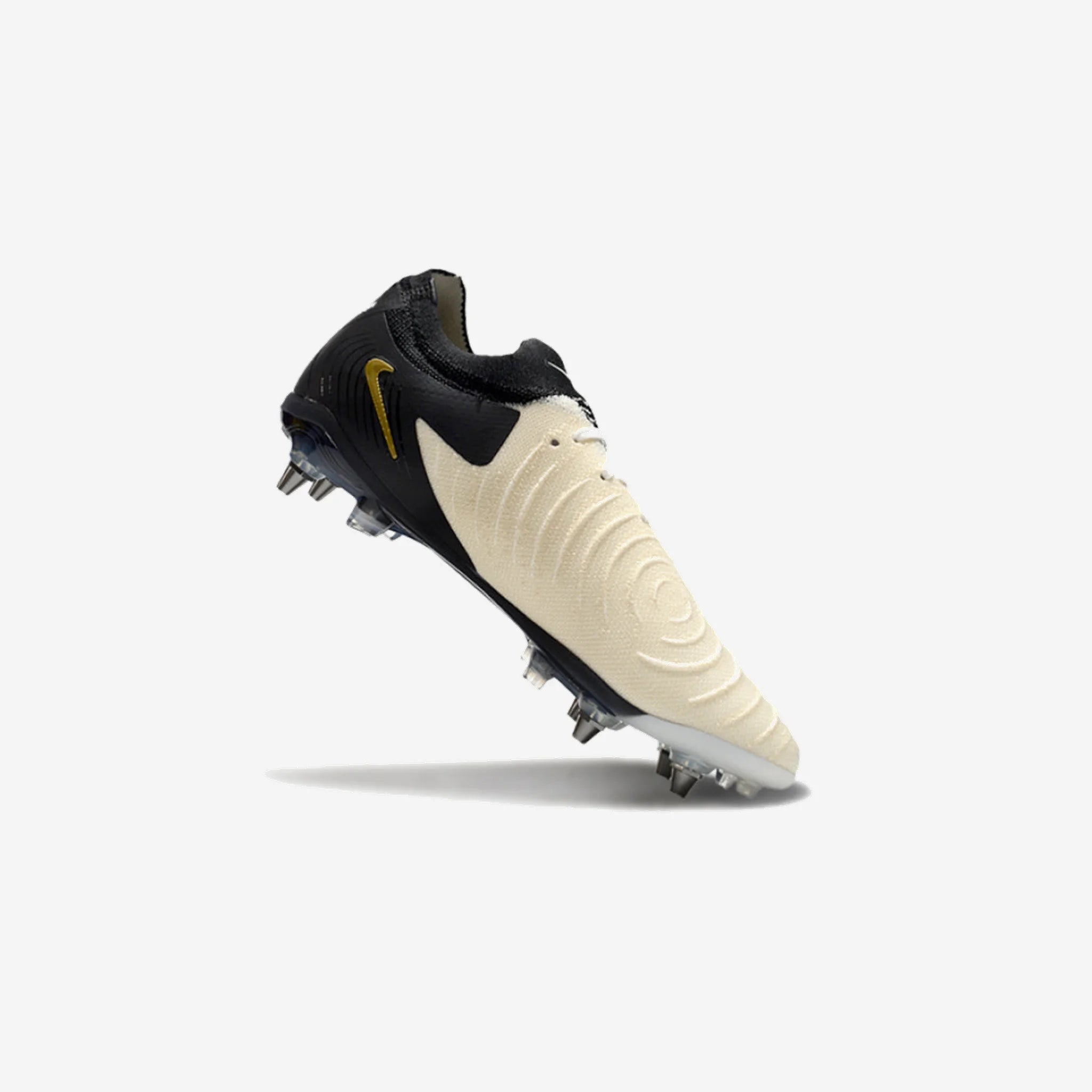 Chuteira Campo Nike Phantom Luna Elite (Sg)