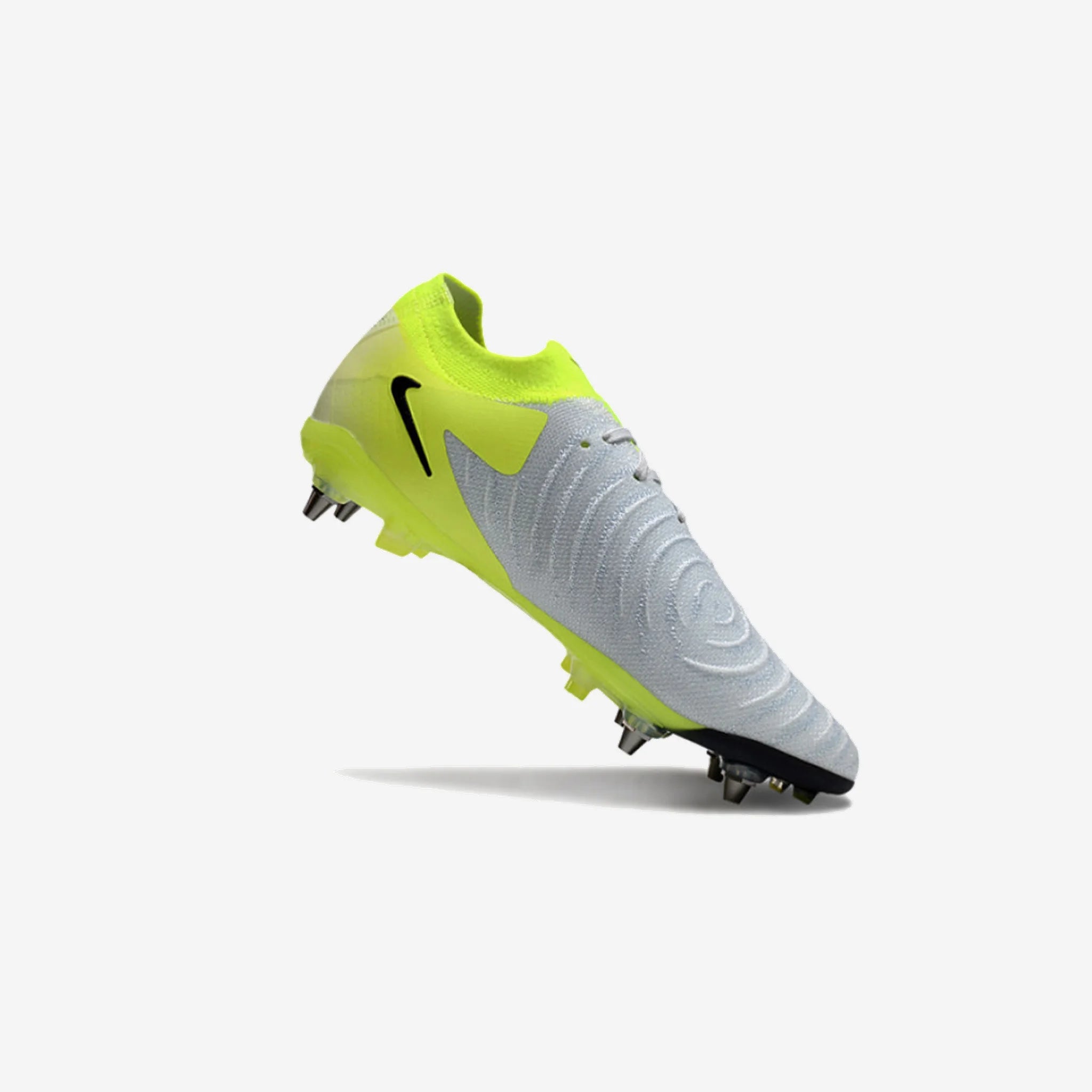 Chuteira Campo Nike Phantom Luna Elite (Sg)