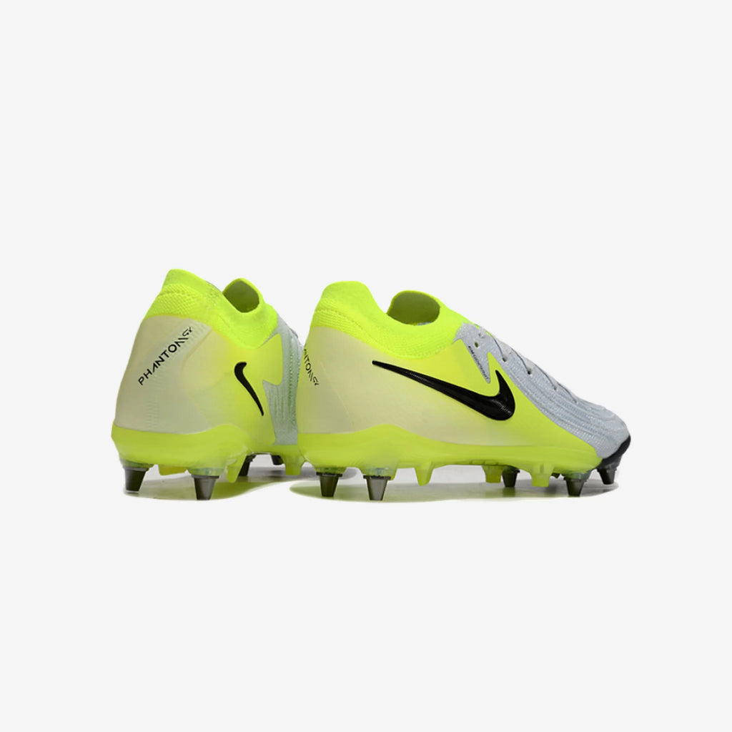 Chuteira Campo Nike Phantom Luna Elite (Sg)