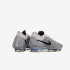 Chuteira Campo Nike Phantom Luna Elite (Fg)