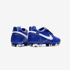 Chuteira Campo Nike Tiempo Legend R10 (Fg)