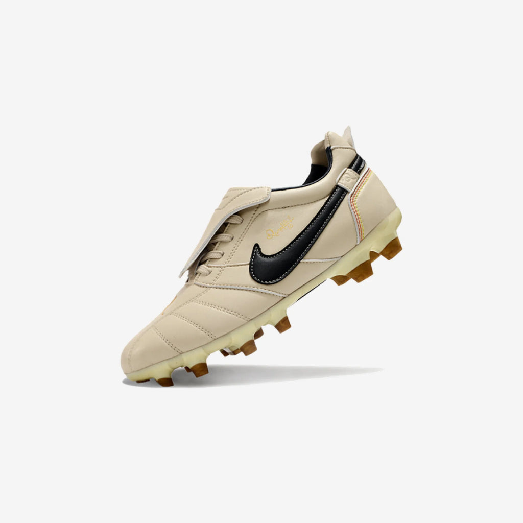Chuteira Campo Nike Tiempo Legend R10 (Fg)