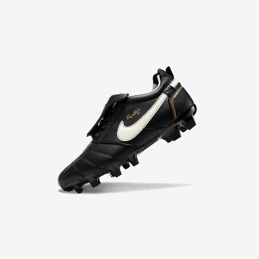Chuteira Campo Nike Tiempo Legend R10 (Fg)