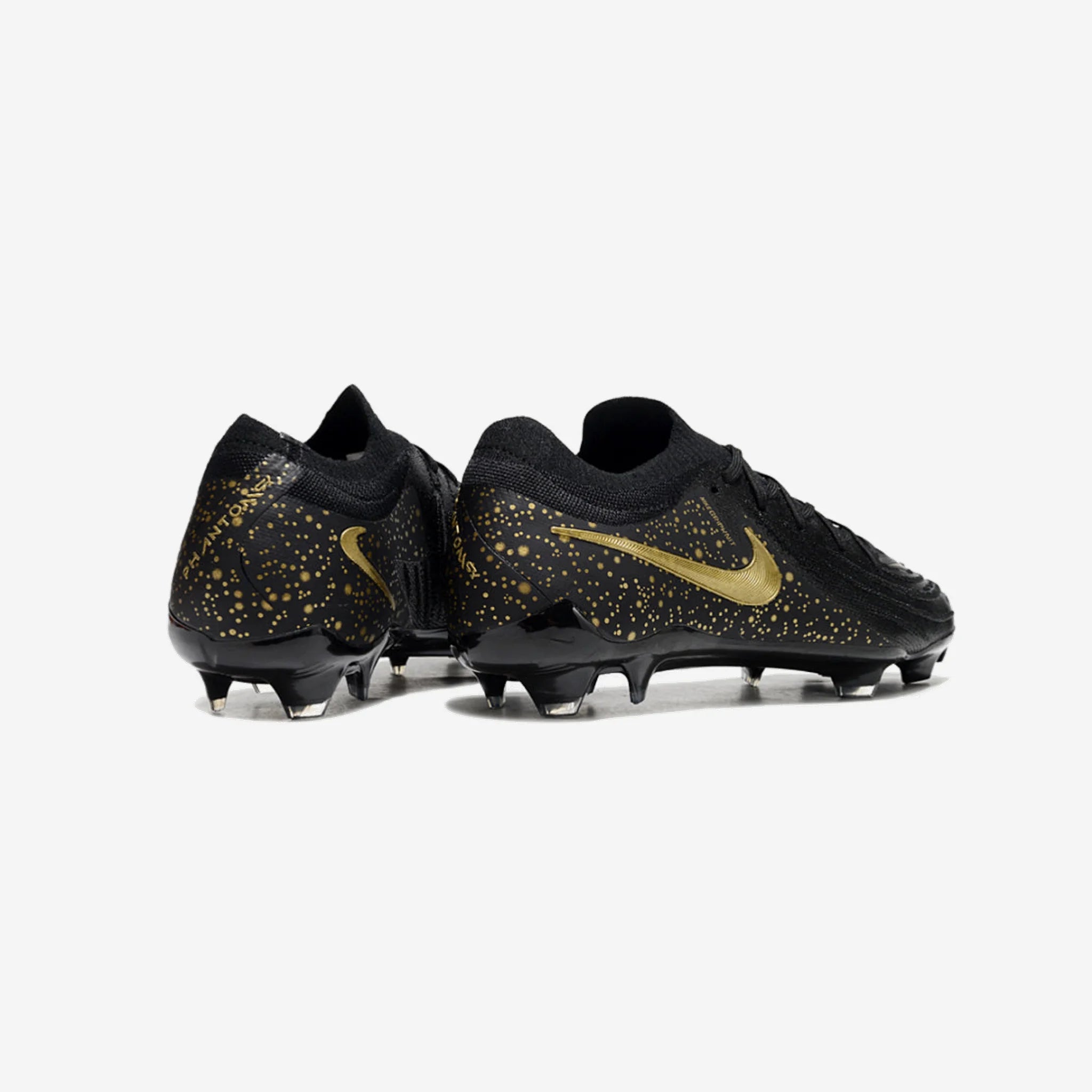Chuteira Campo Nike Phantom Luna Elite (Fg)