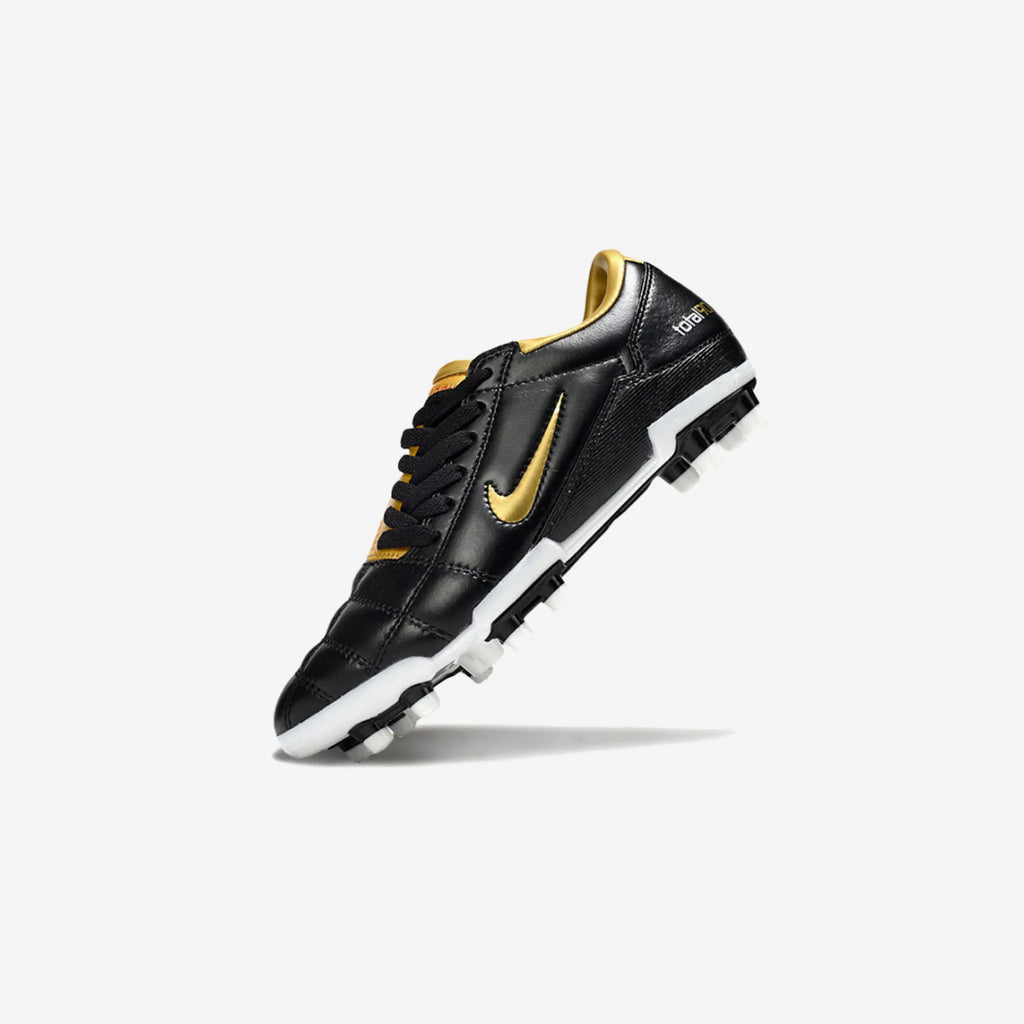 Chuteira Campo Nike Total 90 [Fg]
