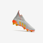 Chuteira Campo Adidas Predator Freak Fg