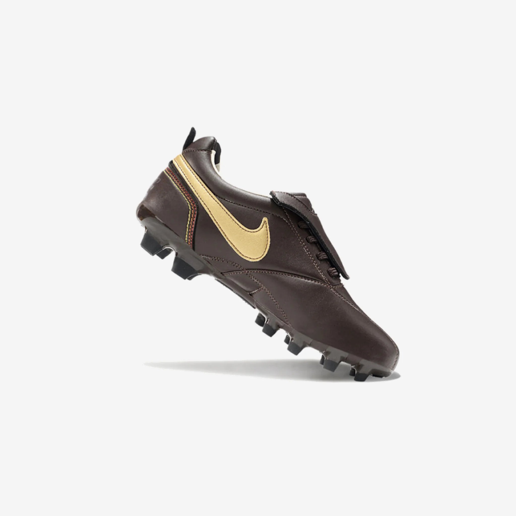 Chuteira Campo Nike Tiempo Legend R10 (Fg)