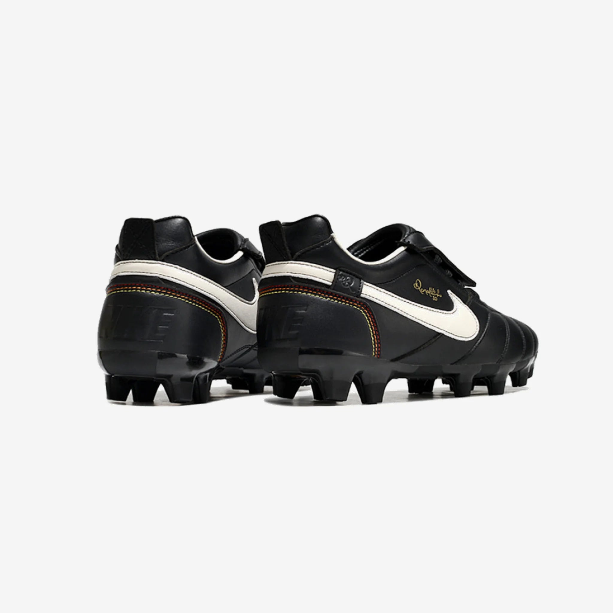 Chuteira Campo Nike Tiempo Legend R10 (Fg)