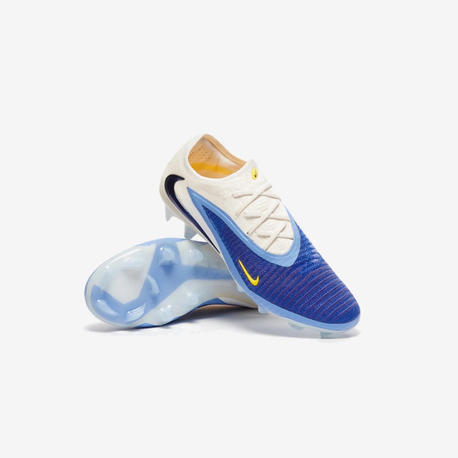 Nike Chuteira Campo Phantom 6 + Brindes